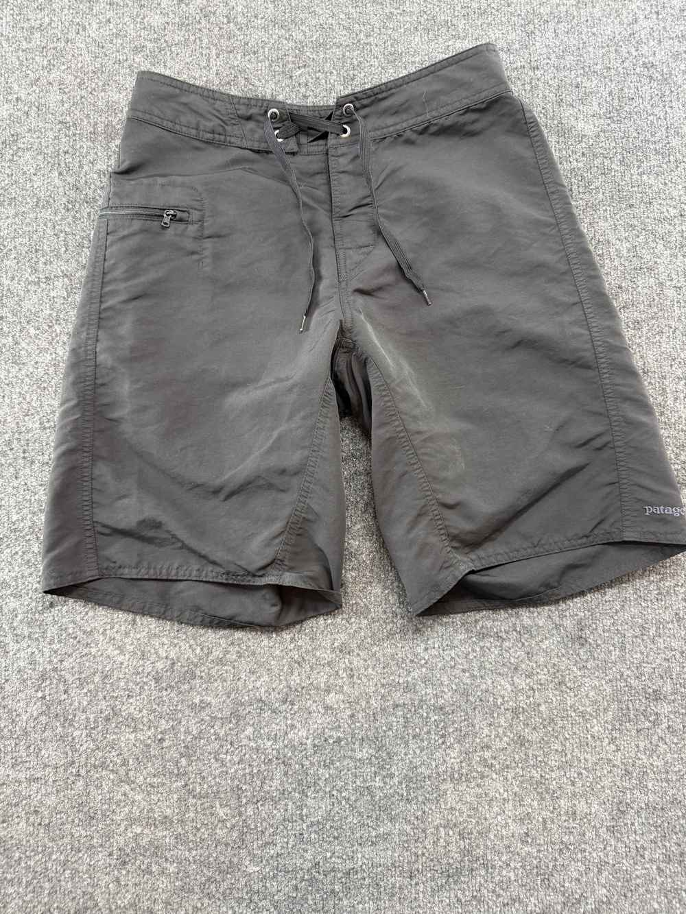 Patagonia Board Shorts Mens 28 Black Quick Dry Swim Trunks Drawstring Pockets